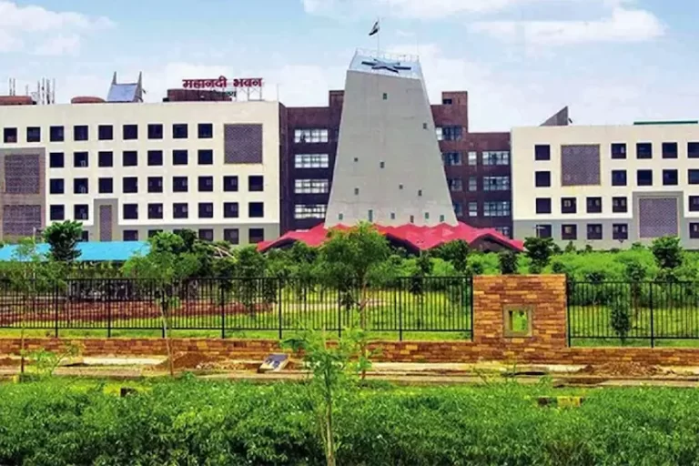 चिकित्सा शिक्षा विभाग में उठापटक जारी: 27 माह में बदले गए 7 कमिश्नर, अब शिखा राजपूत को मिली कमान