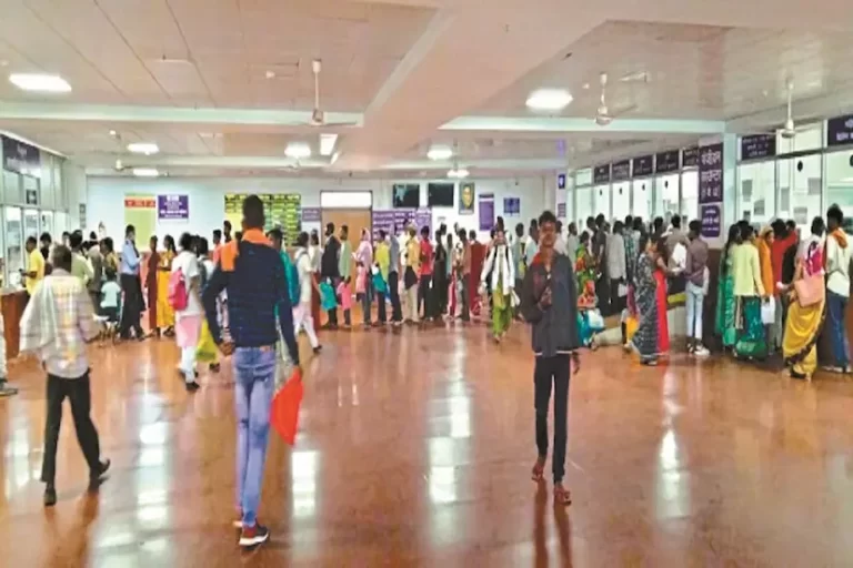 निजी अस्पतालों के एजेंट और एंबुलेंस चालक उठा रहे संसाधनों की कमी का फायदा, मरीजों को कर रहे हाईजैक