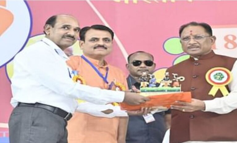 मुख्यमंत्री विष्णुदेव साय बोले – श्रमिक कल्याण और ऊर्जा के क्षेत्र में विकास को लेकर राज्य सरकार प्रतिबद्ध