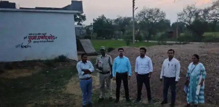 बिलासपुर में अवैध खनन पर प्रशासन की सख्ती, सरपंच के डंप किए 120 ट्रैक्टर रेत जब्त