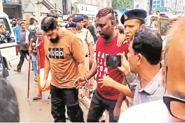 अंबेडकर अस्पताल में पत्रकारों से मारपीट, बाउंसरों की दबंगई का वीडियो वायरल