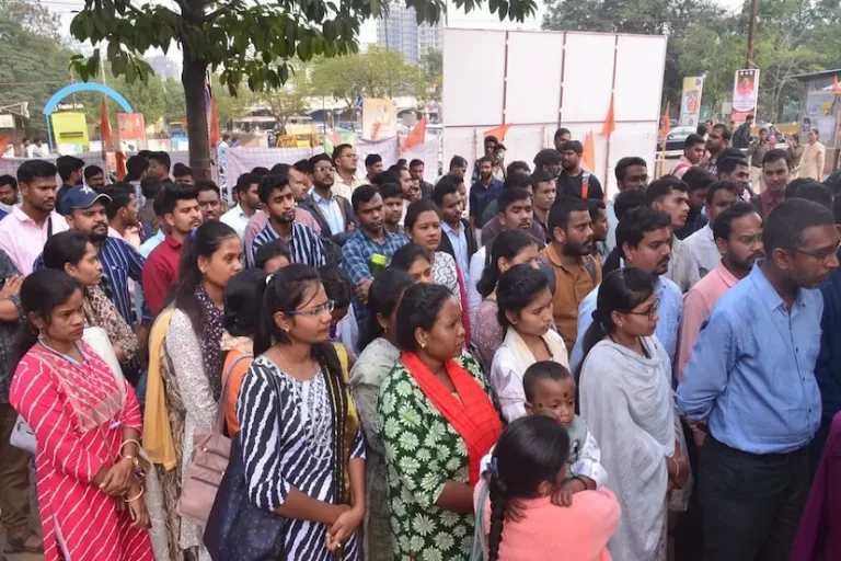 युक्तियुक्तकरण आदेश से शिक्षकों में मचा हड़कंप, नौकरी पर फिर छाए अनिश्चितता के बादल