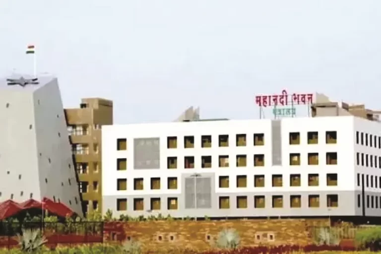 प्रदेश के सरकारी कार्यालयों में 5-दिवसीय कार्य प्रणाली हो सकती है समाप्त, शिकायतों के बाद सरकार विचार में