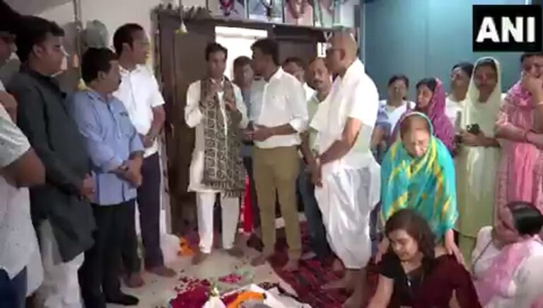 बिलासपुर: पति की दूसरी महिला से बातचीत का विरोध करने पर पत्नी से मारपीट, वहीं मोबाइल न देने पर बेटे ने की मां की पिटाई