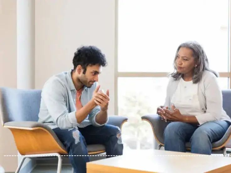 युवाओं में बढ़ रही अधीरता और जल्दबाजी की प्रवृत्ति, काउंसलिंग की जरूरत महसूस