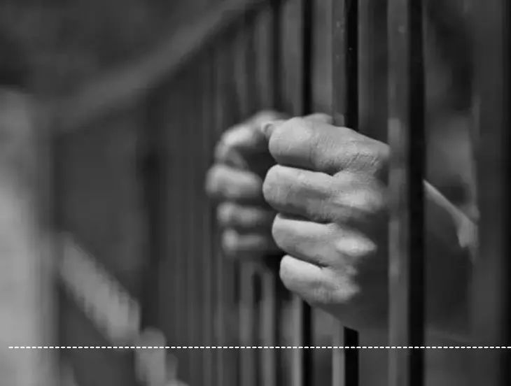 तेंदूपत्ता घोटाला: 3 डिप्टी रेंजर समेत 11 वनकर्मी गिरफ्तार, 7 करोड़ की हेराफेरी का खुलासा