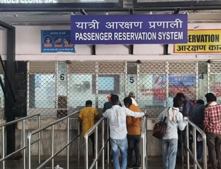 बिलासपुर छोर पर बन रहा नया टिकट काउंटर, पुराने काउंटर होंगे अपग्रेड – कार्य की धीमी रफ्तार बनी चुनौती