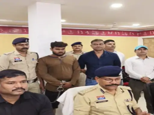 रायपुर में झोलाछाप डॉक्टर ने की पति-पत्नी की नृशंस हत्या: तानों और 10 हजार की लेन-देन से था नाराज