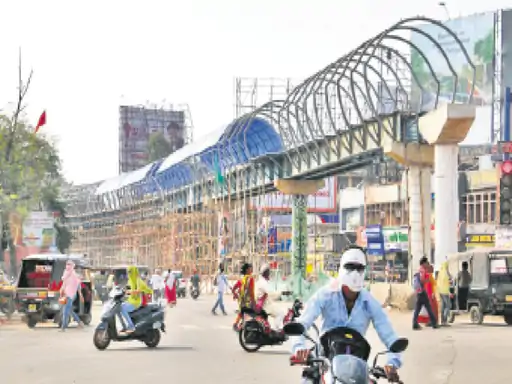 सीएजी रिपोर्ट में बड़ा खुलासा: रायपुर का स्काईवॉक बना फिजूलखर्ची की मिसाल, 36 करोड़ बर्बाद