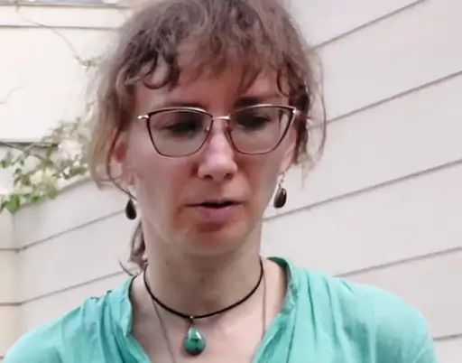 सुप्रीम कोर्ट ने रूसी मां-विक्टोरिया व बच्चे के लिए लुकआउट नोटिस और पासपोर्ट जब्त करने का आदेश दिया