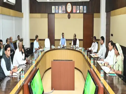 नवा रायपुर में खुलेगी अत्याधुनिक क्रिकेट एकेडमी, रेत खनन नियमों में बड़ा बदलाव