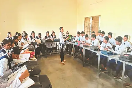 शासकीय स्कूलों में नवाचार: अब यू-आकार में बैठेंगे छात्र, सभी होंगे बराबरी पर