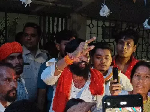 बिलासपुर में गणेश चतुर्थी पर विवाद: गौ-मांस काटते वीडियो से मचा बवाल, हमला कर 4 युवक घायल