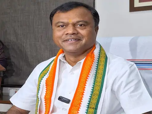 दीपक बैज का हमला: “मंत्रिमंडल का विस्तार असंवैधानिक, 14वें मंत्री को हटाया जाए