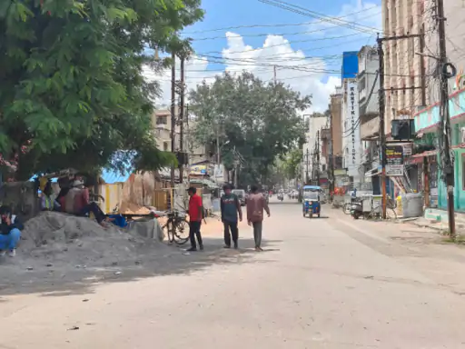 तीन बड़े कॉम्प्लेक्स से बढ़ेगा कारोबार, पार्किंग मिलेगी पर सड़कों की चौड़ाई बनी बड़ी चुनौती