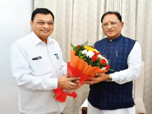 नवा रायपुर बनेगा आईटी हब, अब तक 6.65 लाख करोड़ के निवेश प्रस्ताव  स्टील, ऊर्जा, सेमीकंडक्टर और एआई सेक्टर पर फोकस, विदेशी निवेशकों से भी बातचीत करेगी सरकार