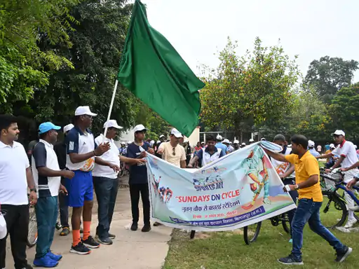 बिलासपुर में राष्ट्रीय खेल दिवस पर साइकिल रैली: 300 से ज्यादा खिलाड़ी हुए शामिल