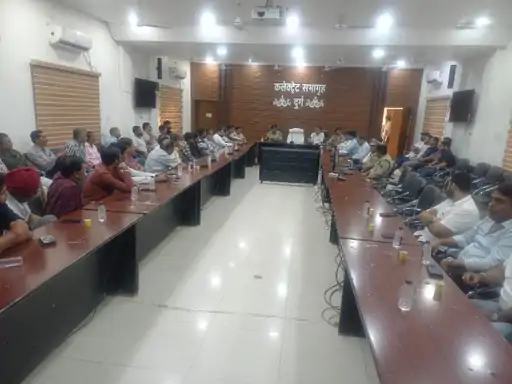 दुर्ग में ‘नो हेलमेट-नो पेट्रोल’ नियम लागू, पेट्रोल पंप संचालकों ने दी सहमति